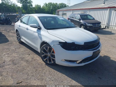 CHRYSLER 200 2016