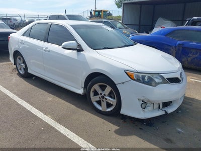TOYOTA CAMRY 2014