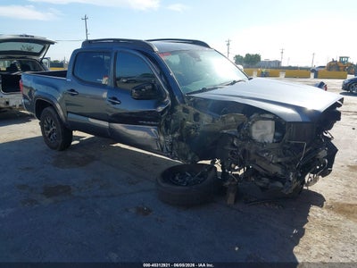 TOYOTA TACOMA 2023