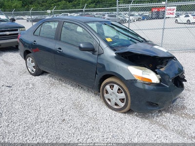 TOYOTA YARIS 2010