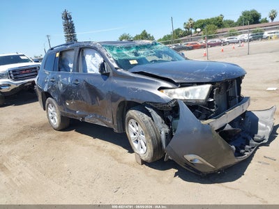 TOYOTA HIGHLANDER 2013
