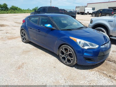 HYUNDAI VELOSTER 2016