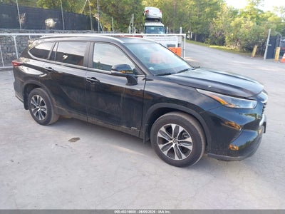 TOYOTA HIGHLANDER HYBRID 2025