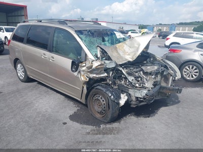 TOYOTA SIENNA 2006