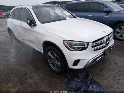 MERCEDES-BENZ GLC 300 2021