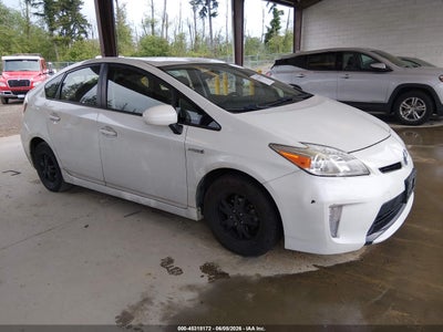 TOYOTA PRIUS 2015