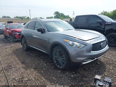 INFINITI QX70 2017