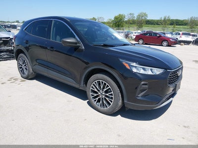 FORD ESCAPE 2023