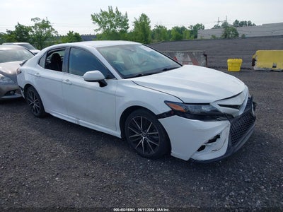 TOYOTA CAMRY 2021
