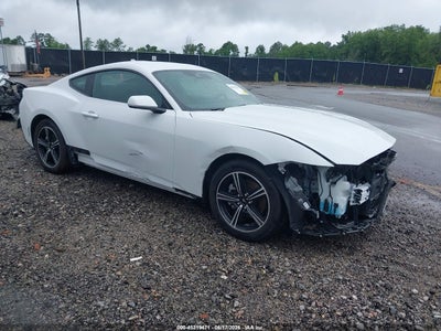 FORD MUSTANG 2025