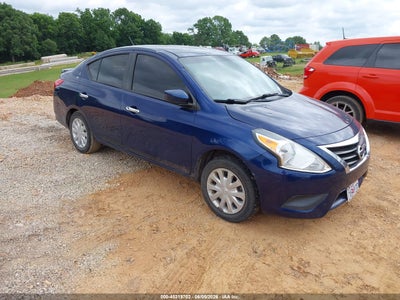 NISSAN VERSA 2019