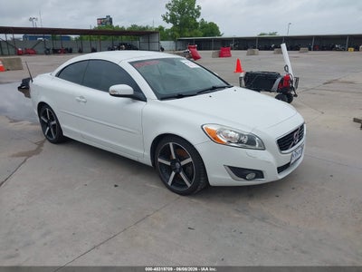 VOLVO C70 2012