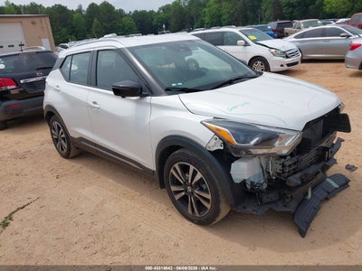NISSAN KICKS 2020