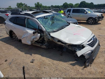 SUBARU OUTBACK 2021