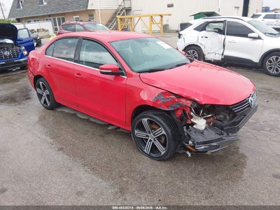 VOLKSWAGEN JETTA 2013