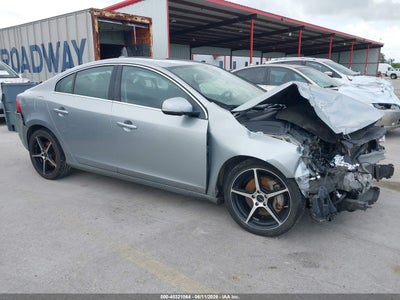 VOLVO S60 2012