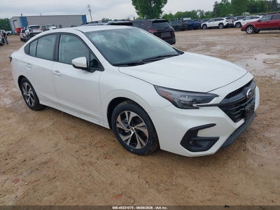 SUBARU LEGACY 2025