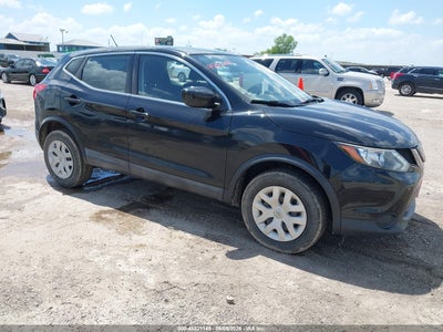 NISSAN ROGUE SPORT 2018