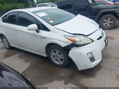 TOYOTA PRIUS 2010
