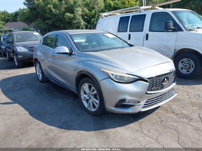INFINITI QX30 2017