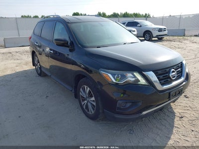 NISSAN PATHFINDER 2017