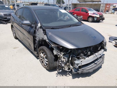 TOYOTA PRIUS PRIME 2021