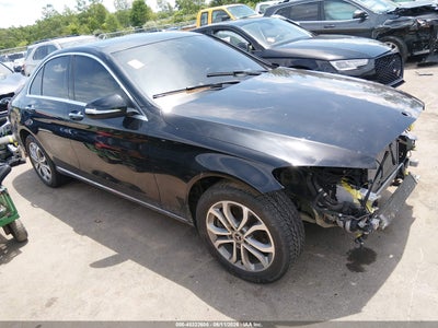 MERCEDES-BENZ C 300 2015