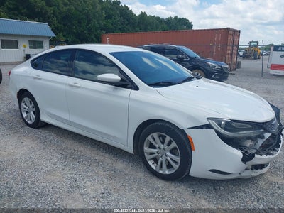 CHRYSLER 200 2016