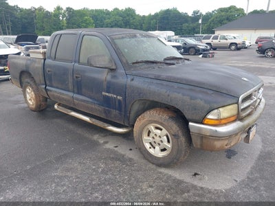 DODGE DAKOTA 2001
