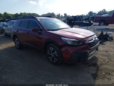 SUBARU OUTBACK 2022