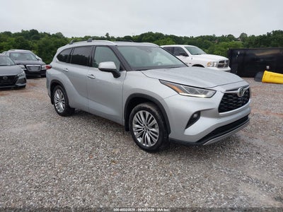 TOYOTA HIGHLANDER 2022