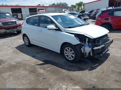 HYUNDAI ACCENT 2013