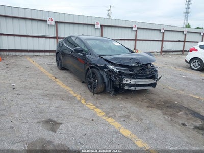 TOYOTA PRIUS 2025