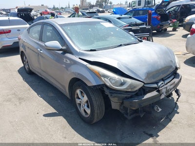HYUNDAI ELANTRA 2016