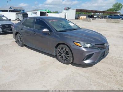 TOYOTA CAMRY 2019