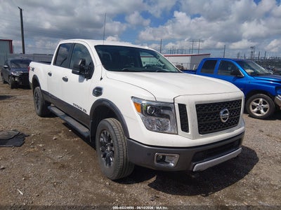 NISSAN TITAN XD 2019