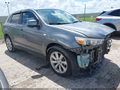 MITSUBISHI OUTLANDER SPORT 2015