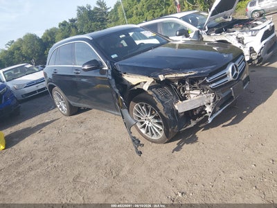 MERCEDES-BENZ GLC 300 2018