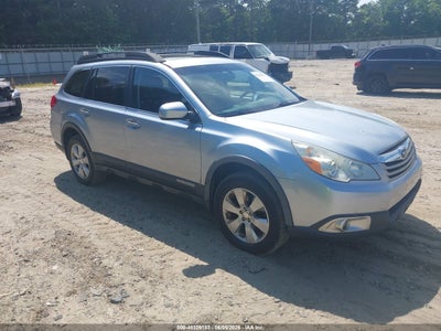 SUBARU OUTBACK 2012