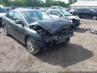 FORD FOCUS 2015