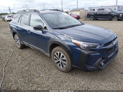 SUBARU OUTBACK 2025