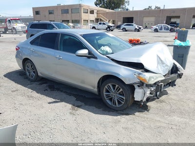 TOYOTA CAMRY 2017