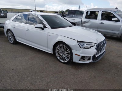 AUDI A4 2019