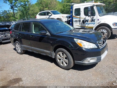 SUBARU OUTBACK 2012