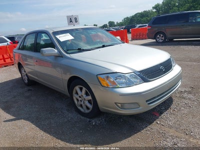 TOYOTA AVALON 2001