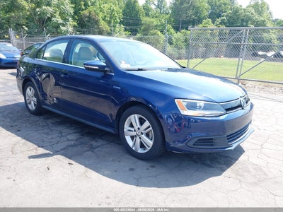 VOLKSWAGEN JETTA HYBRID 2014