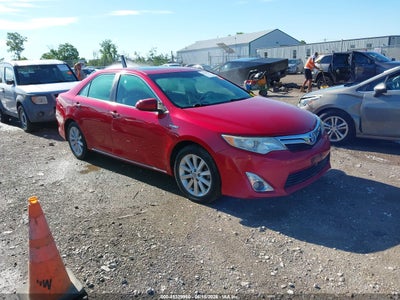 TOYOTA CAMRY HYBRID 2013