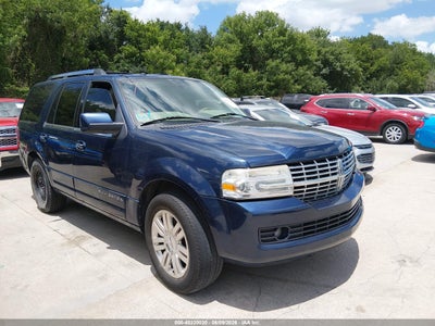LINCOLN NAVIGATOR 2013