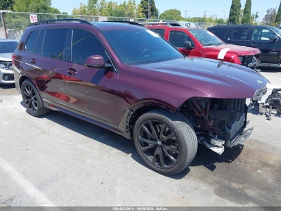 BMW X7 2021