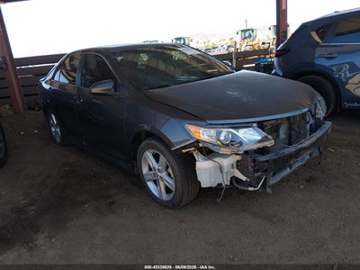 TOYOTA CAMRY 2012
